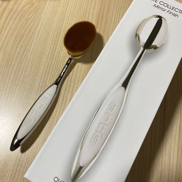 アーティス メイクアップブラシ オーバル7