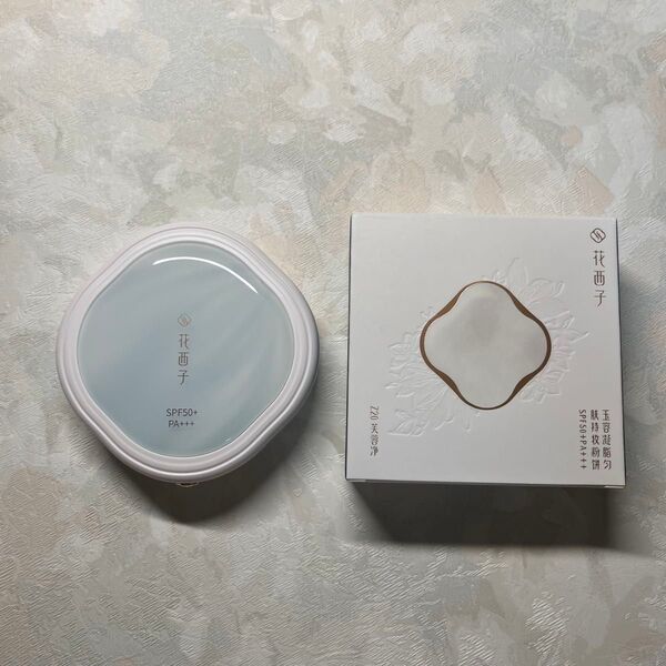 花西子 Florasis フローラシス 玉容凝脂 プレストパウダー UV版 SPF50+ PA+++ Z20 ライトベージュ
