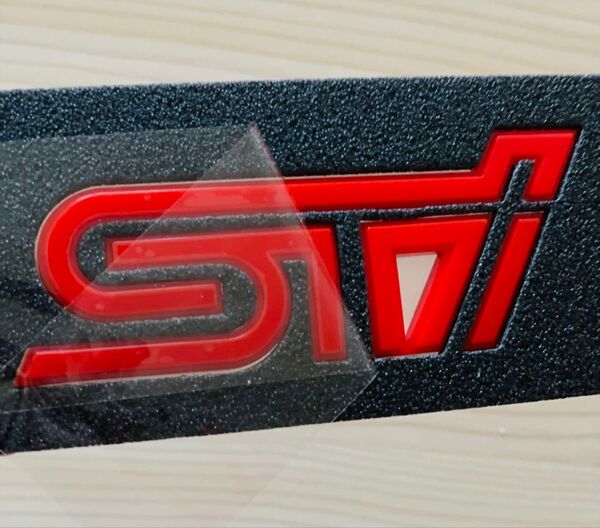 スバル BRZ WRX,インプレッサなど STI エンブレム レッド