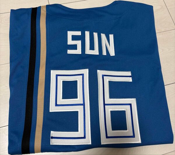 ☆貴重 未発売☆ #96 孫易磊 スン インレイ 日本ハムファイターズ ビジターユニフォーム パッチ版 エスコン限定 新品 タグ付
