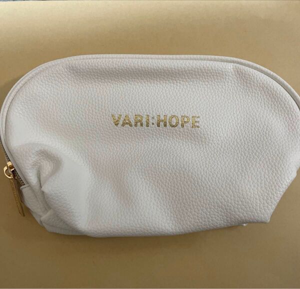 未使用 【VARI:HOPE】コスメポーチ 英字ロゴメイクポーチ 化粧ポーチ 小物入れ マルチポーチ ホワイト 白色 ノベルティ