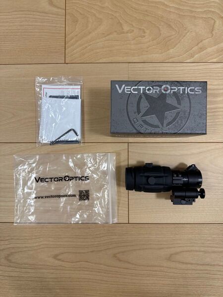 VECTOR OPTICS Maverick 4×26 Magnifier