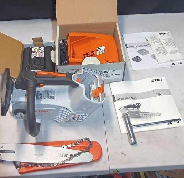 未使用 STIHL MSA161T バッテリーチェンソー