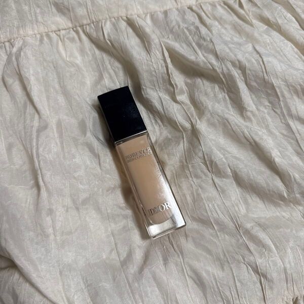 Dior コンシーラー 00.5N