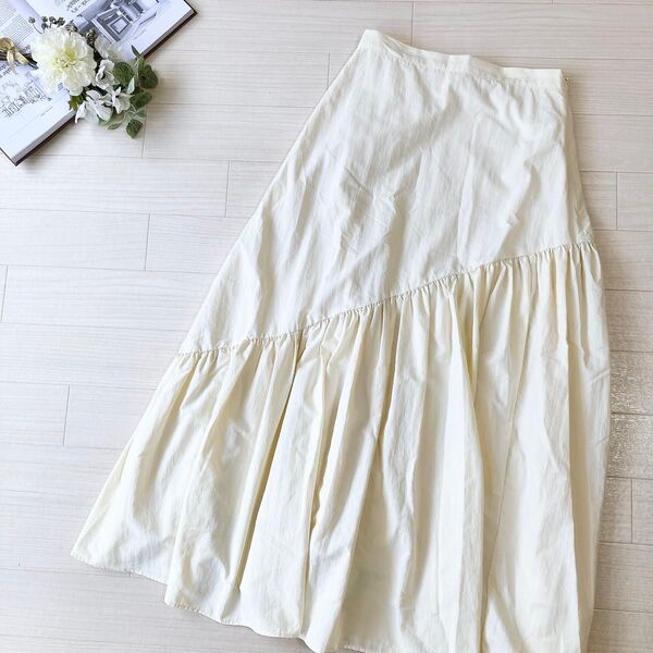 新品 apart by lowrys アシメギャザースカート Freeサイズ ロング ティアード