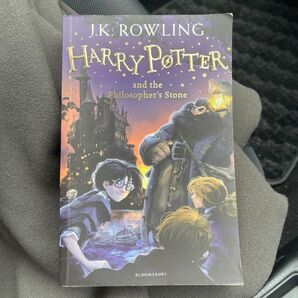 ハリーポッターと賢者の石 J.K.ROWLING BLOOMSBURY