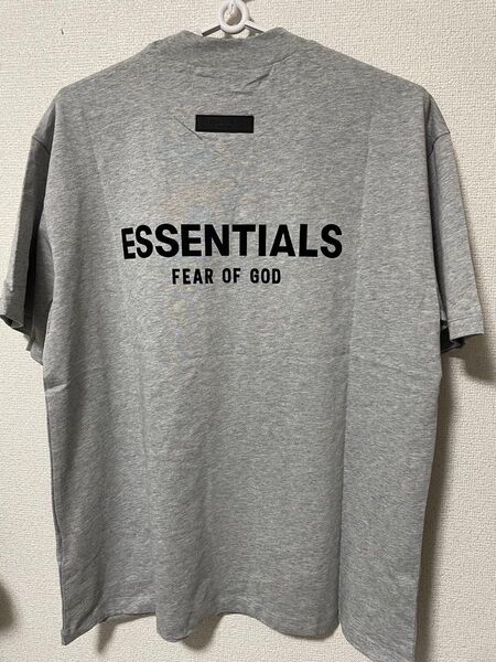 ESSENTIALS FEAR OF GOD Tシャツ グレー 半袖