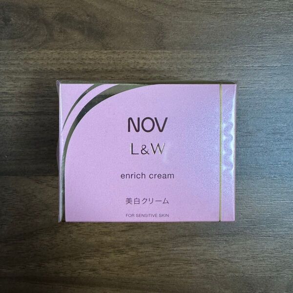 NOV ノブ L&W エンリッチクリーム 美白クリーム 48g