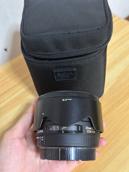 SIGMA 30mm F1.4 DC HSM レンズ
