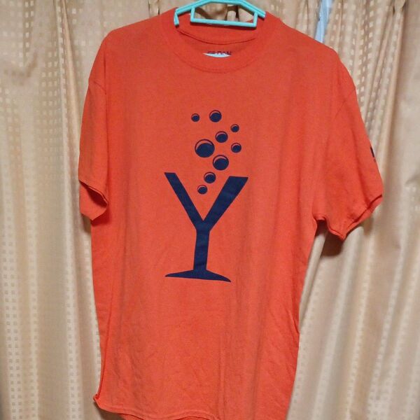 メンズ オレンジTシャツ グラスと泡のデザイン 大きめの M サイズ クーポンでお得にどうぞ