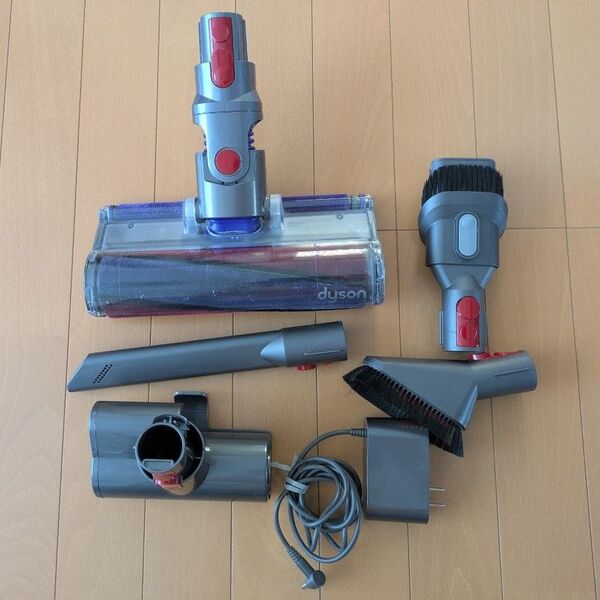 dyson ダイソン v10 ダイソンv10 掃除機 付属品 まとめ売り ジャンク品 6点セット