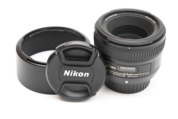 極上品 単焦点レンズ AF-S NIKKOR 50mm f/1.8G ②