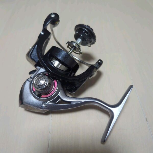 ジャンク ダイワ 15 紅牙 MX 2508PE-H ボディ本体 DAIWA KOHGA