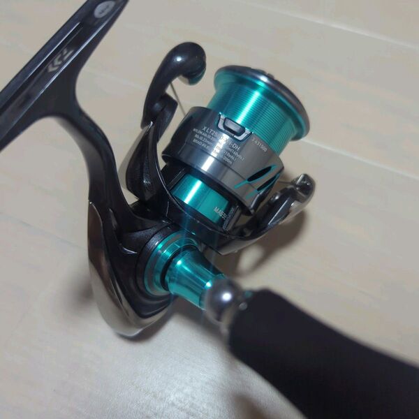 ダイワ 24 エメラルダス X LT 2500-XH-DH DAIWA EMERALDAS