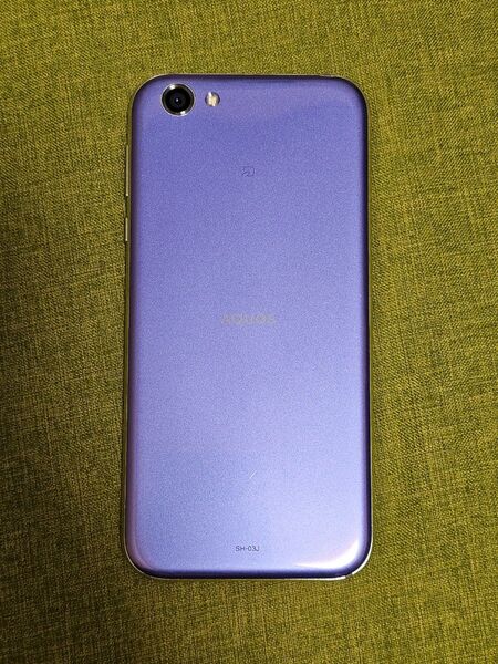 AQUOS R SH-03J ドコモ SIMロック解除済