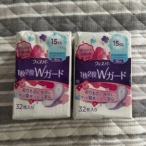 ウィスパー 1枚2役Wガード 32枚入×2個