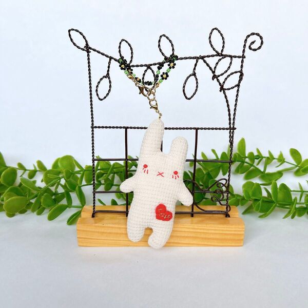 Hug Me♪ ぬいぐるみうさぎ オフホワイト バッグチャーム ハンドメイド