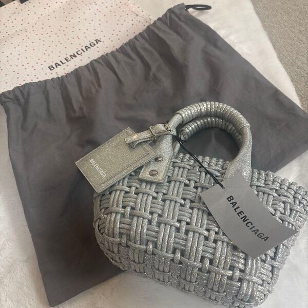 入手困難 48あみかちゃん愛用 BALENCIAGA(バレンシアガ)BISTRO XXS ストラップ付きバスケット