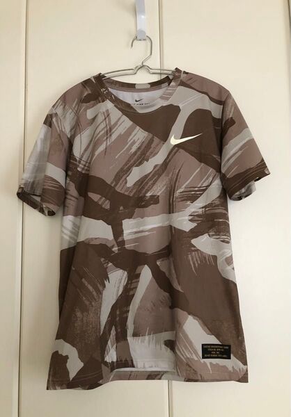 【希少】NIKE ナイキ ランニング カモTシャツ 半袖 メンズ S