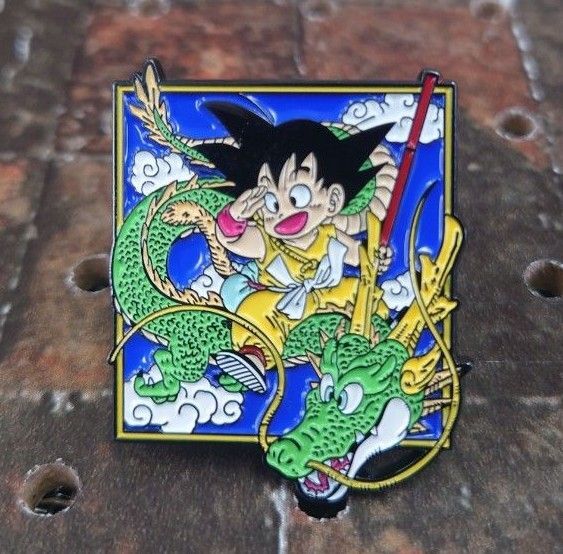 【新品未使用】ドラゴンボール/悟空&神龍 ピンズ/ピンバッジ