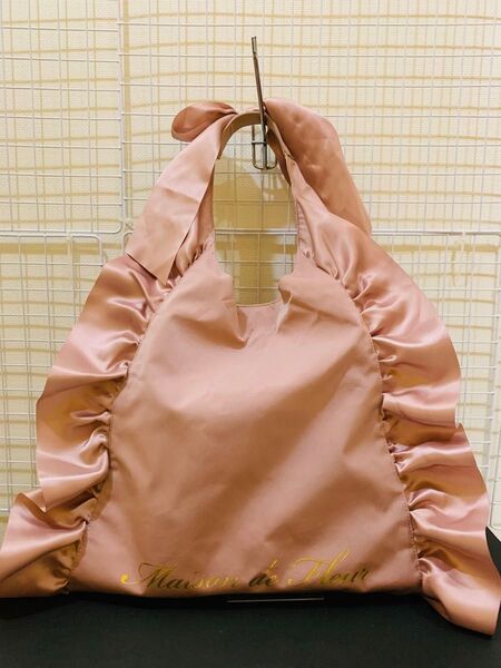 【未使用美品】メゾンドフルール トートバッグ 大容量 ピンク
