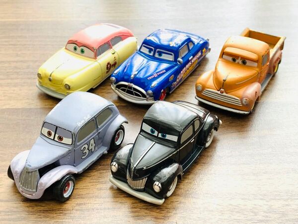 廃盤 トミカ カーズトミカ レジェンドセット