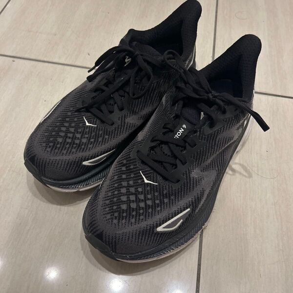 HOKA クリフトン9 ワイド 27cm