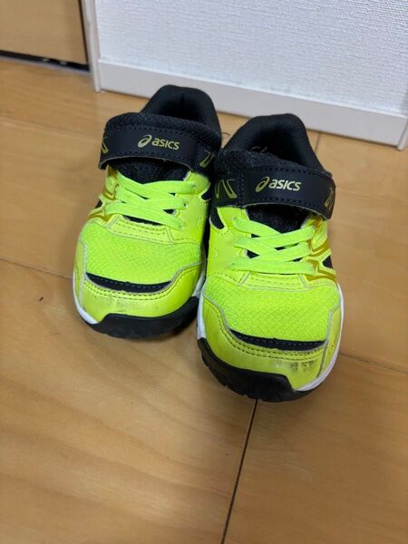 asics レーザービーム スニーカー アシックス