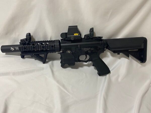 ゾンビキラー MOD.EK16-Z1 Cal.Multi 電動ガン 市街地戦カスタム