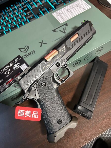 極美品! ほぼ新品 emg tti コンバットマスター 2011 combatmaster gbb