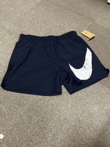 ナイキ NIKE メンズ ランニング パンツ チャレンジャー スウッシュ ショートパンツ ハーフパンツ ショーツ ネイビー