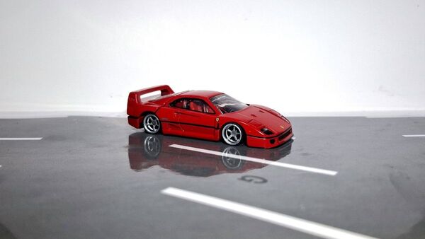 トミカプレミアムフェラーリF40 カスタム車 美品!