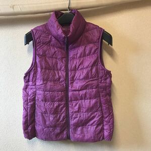  Uniqlo Ultra light down vest M