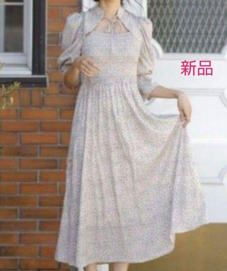 新品 INGNI デコルテオープン 花柄ワンピース アイボリー サイズM
