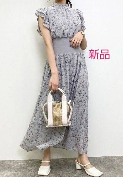 新品 INGNI ウエストリブ 花柄シフォン フリルワンピース グレー サイズM