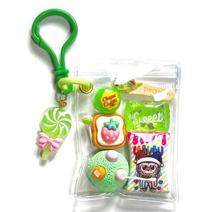 キャンディバッグ キーホルダー ガチャ詰めポーチ風 ラブブ 緑