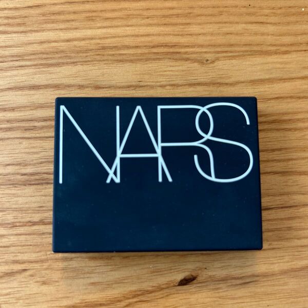 NARS ライトリフレクティングセッティングパウダープレスト N ミニ