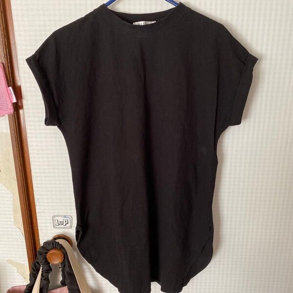 クロtシャツ
