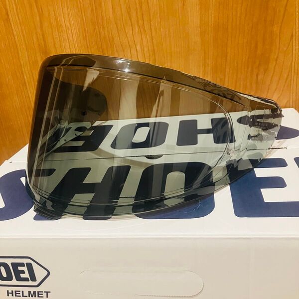 美品 SHOEI Z-8 純正スモーク+防曇ドライレンズシート 定価:12,650円