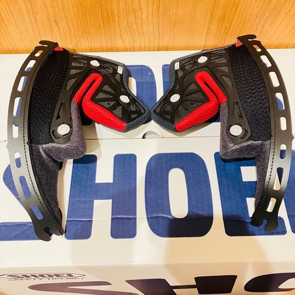 【新品未使用】SHOEI X-Fifteen(X-15) 薄手チークパッド31 頬の圧迫軽減