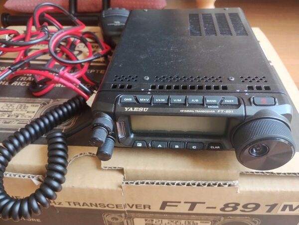 YAESU FT-891M HF/50MHzトランシーバー
