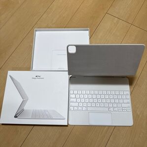 13インチiPad Air(M2)用Magic Keyboard US配列