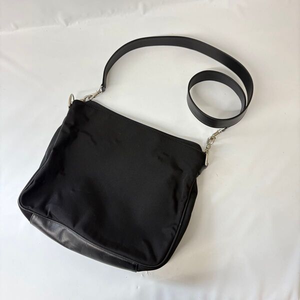 GUCCI グッチ ショルダーバッグ メッシュ レザー ブラック トムフォード
