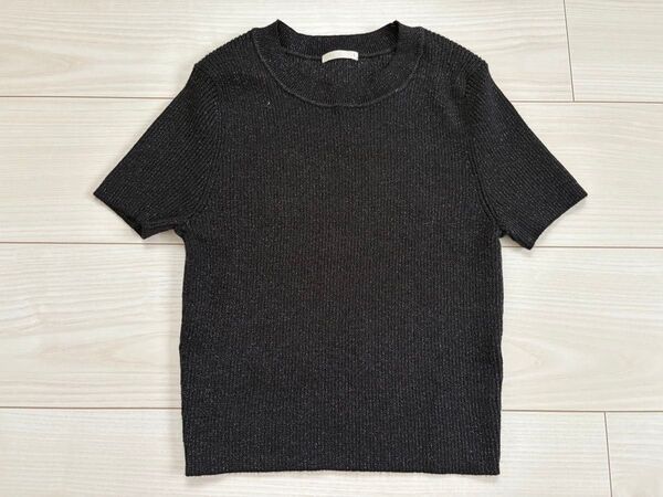GU ブラック 半袖ラメニット Sサイズ 美品
