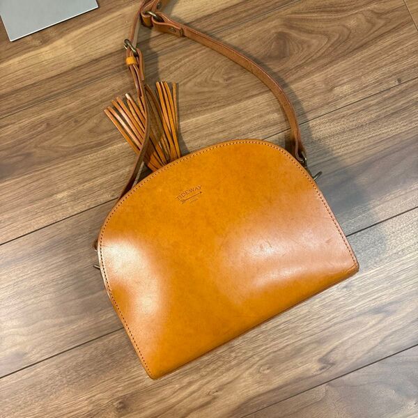 【美品】タイドウェイ TIDEWAY HANEN ショルダーバッグ ヌメ革
