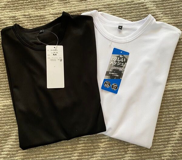 メンズ 半袖 インナー Tシャツ 吸湿速乾 2枚セット 白 黒 ホワイト ブラック サイズM 新品 未使用品