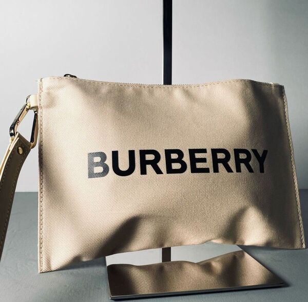 新品未使 BURBERRY バーバリー クラッチバッグ セカンドバッグ