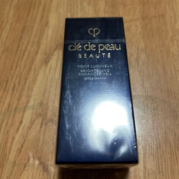 クレ・ド・ポー ボーテ ヴォワールルミヌ 30ml
