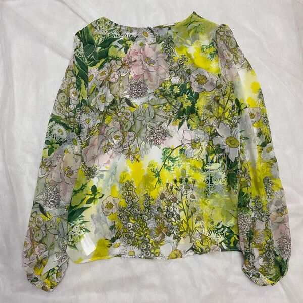ZARA ザラ 花柄 ボタニカル柄 シフォン プルオーバー ブラウス シャツ