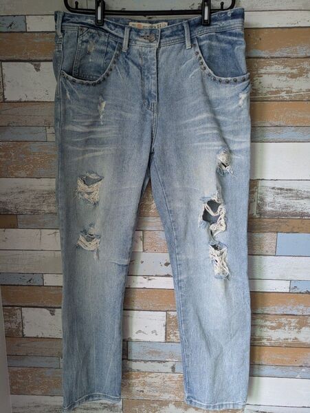 ザラZARA デニムパンツ ダメージパンツ スタッズ EUR40 Lサイズ ジーンズ
